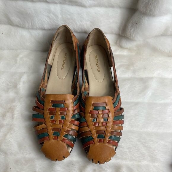 SoftsSpots leather multi color woven slip on sandals size 12M - Picture 3 of 9